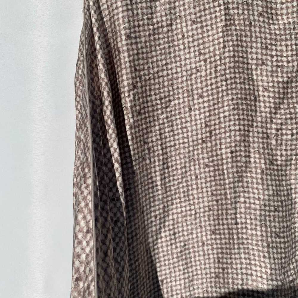 Vintage Ellen Tracy taupe silk blouse Sz 4 - image 7