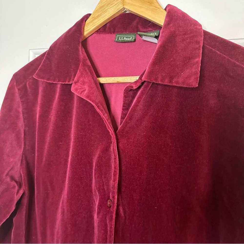 L.L. BEAN Vintage Red Velvet Button Down Shirt Wo… - image 3