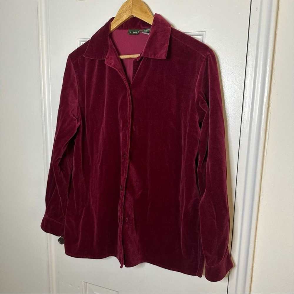 L.L. BEAN Vintage Red Velvet Button Down Shirt Wo… - image 4