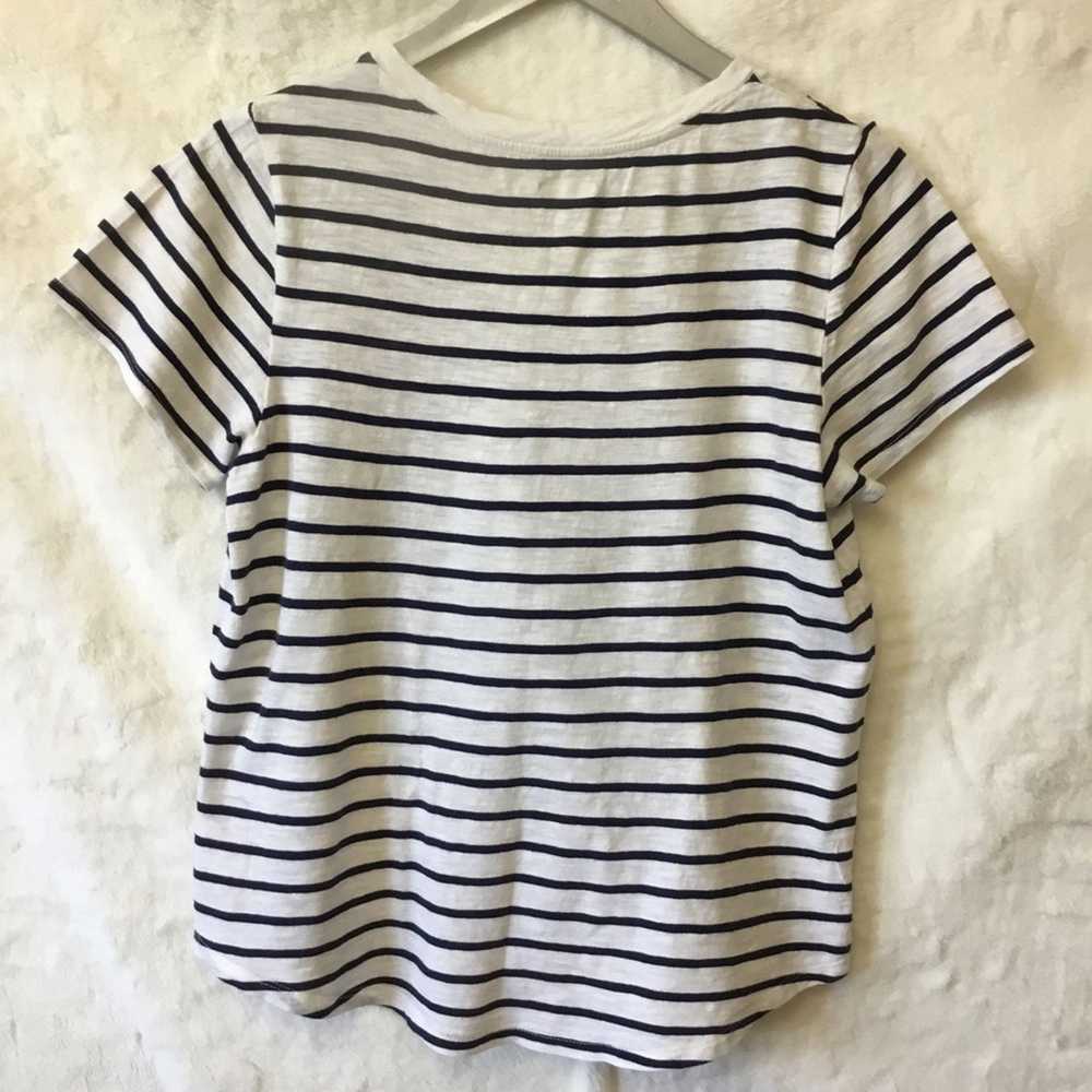 Old Navy Old Navy Blue Striped T-Shirt - image 4