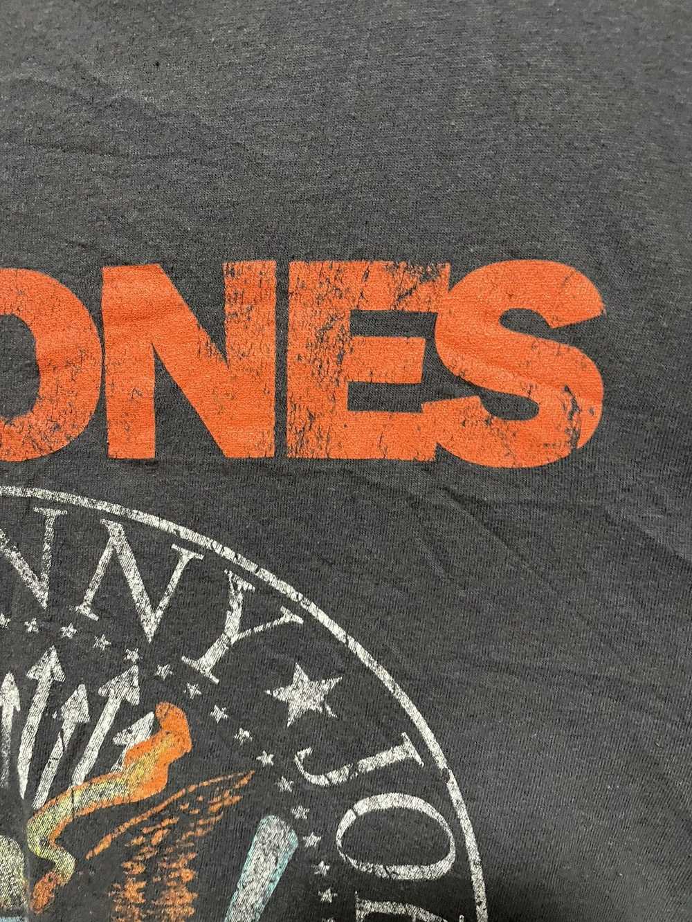 Band Tees × Rock T Shirt × Vintage 00s Ramones Bi… - image 5