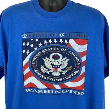 90'S Fruit of the Loom printed T-shirt, made in the USA