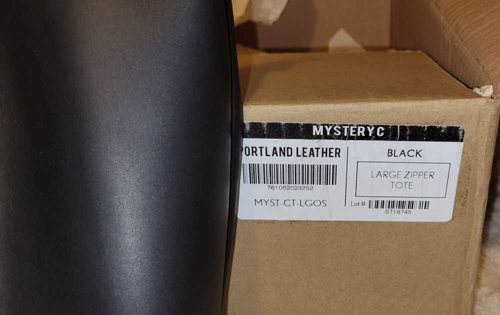 Portland Leather Leather Tote Bag - image 10