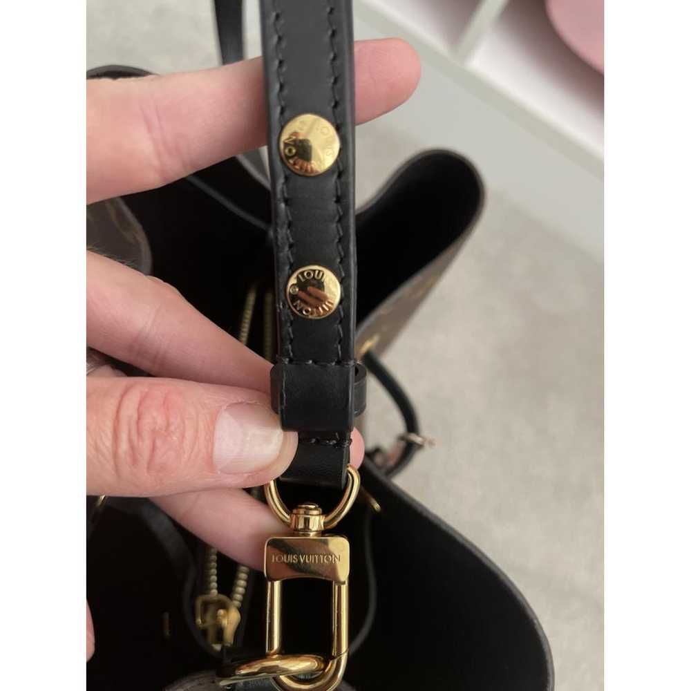 Louis Vuitton NéoNoé faux fur handbag - image 2