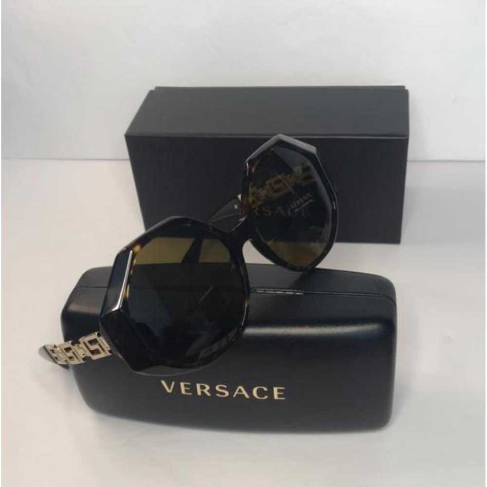 Versace Oversized sunglasses - image 10