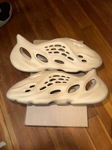 Adidas Yeezy foam runner ochre