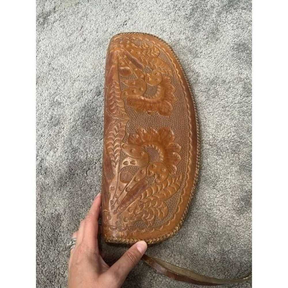 Handcrafted Artisan Brown Leather Tooled Oversize… - image 3