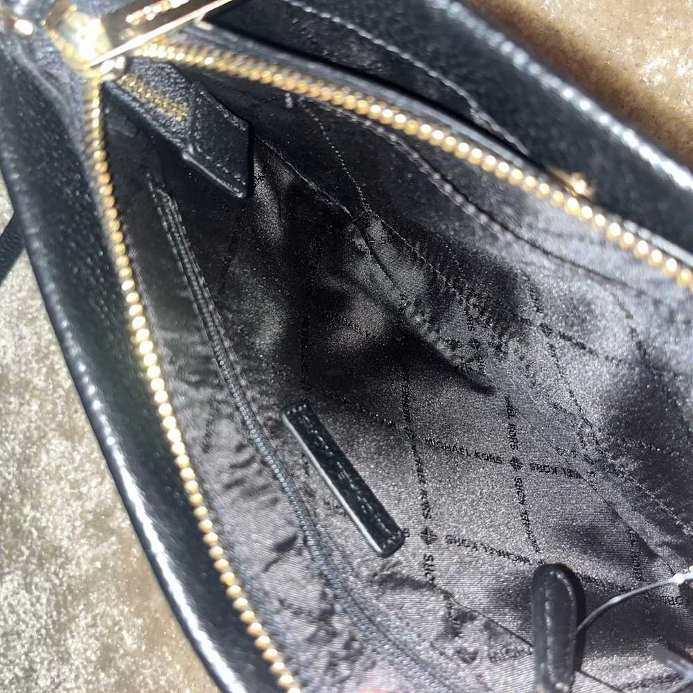Michael kors leather crossbody purse - image 4