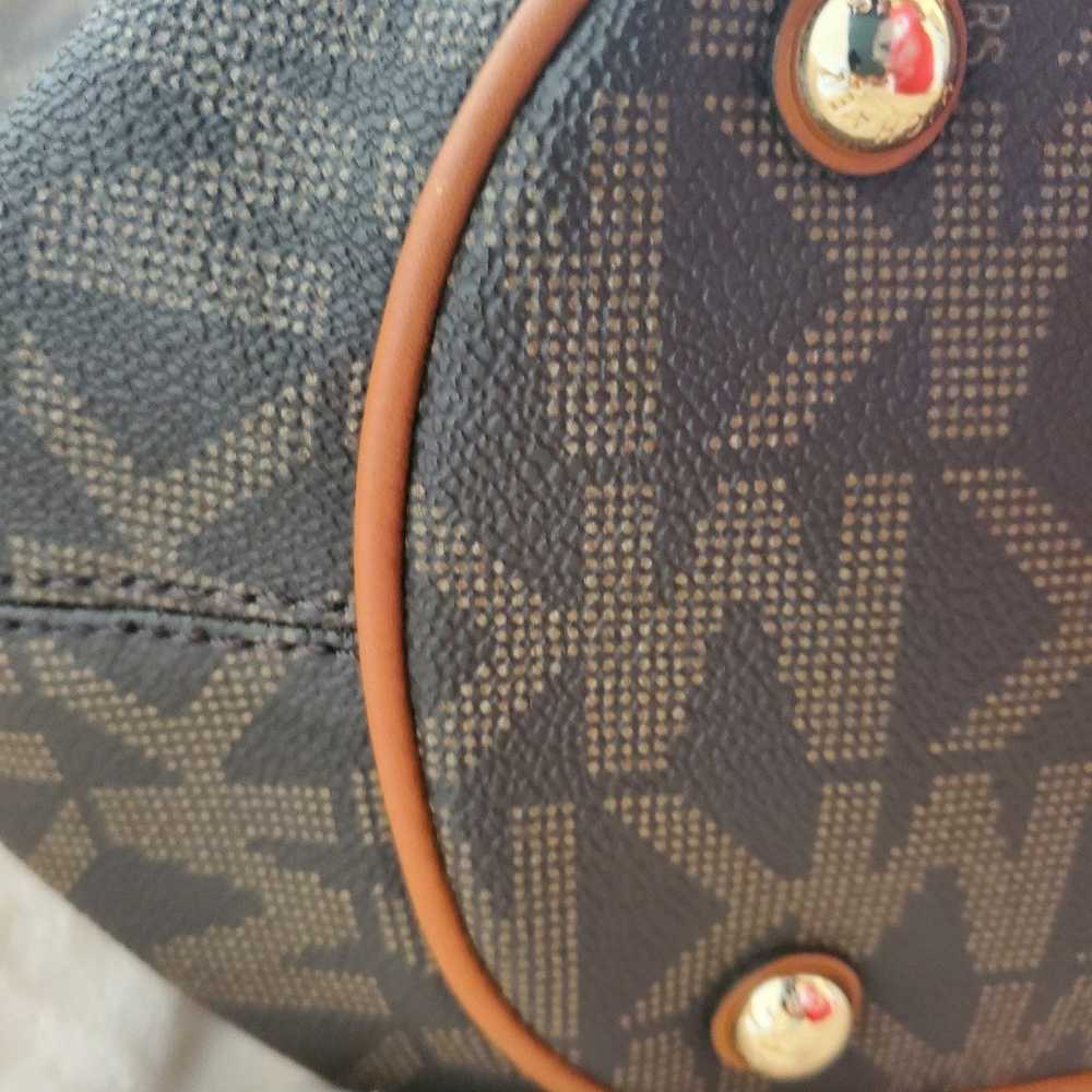Michael Kors Jetset Tassel Shoulder Bag - image 11