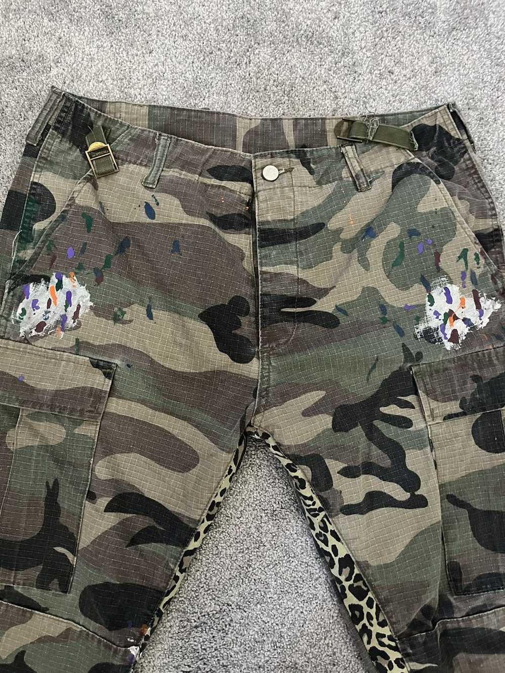 MNML × Streetwear × Vintage mnml flared camo-pants - image 2