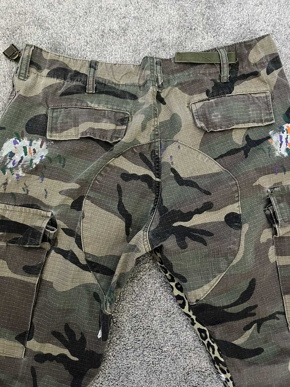 MNML × Streetwear × Vintage mnml flared camo-pants - image 5