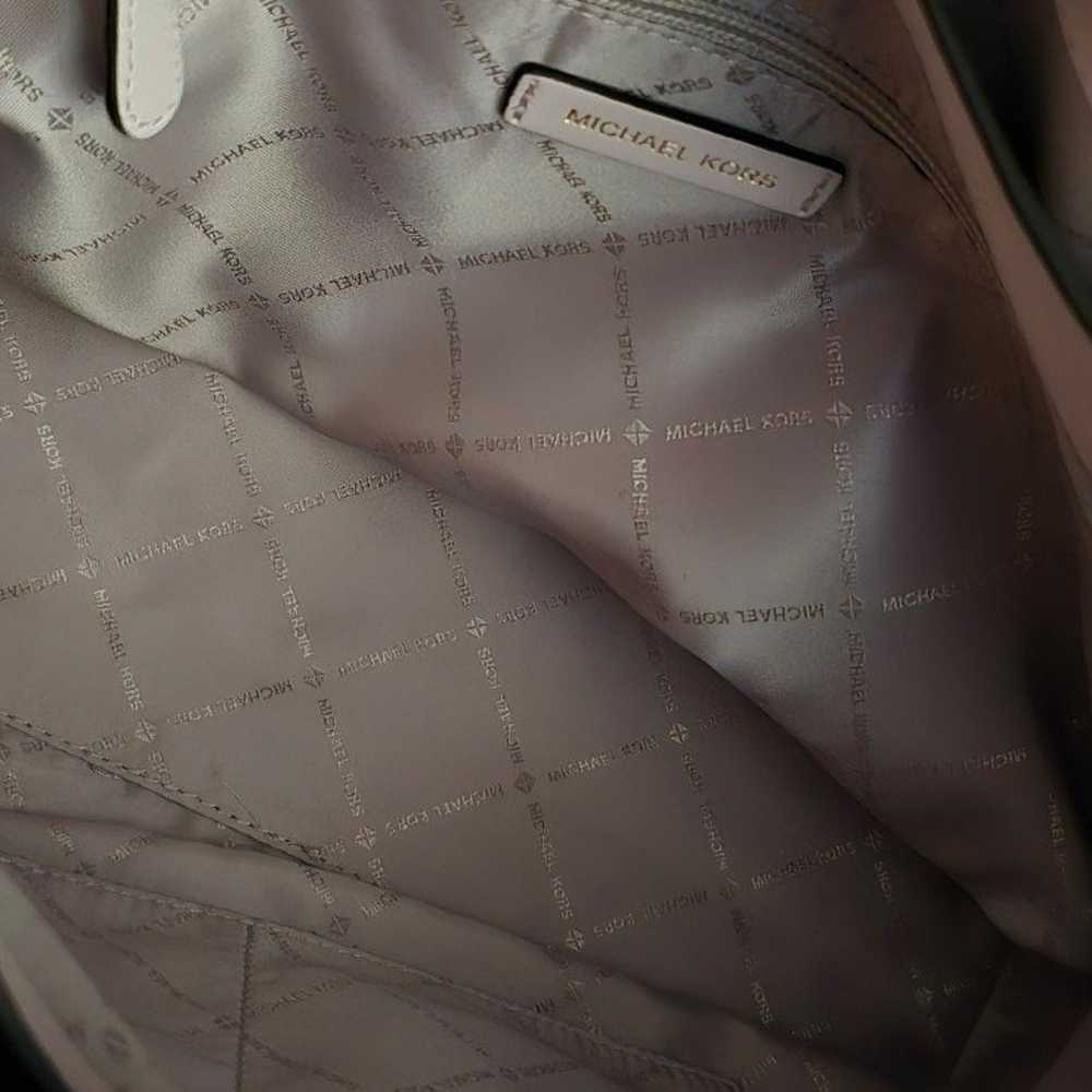 Michael Kors TRISHA LARGE LOGO SHOULDER BAG - image 6
