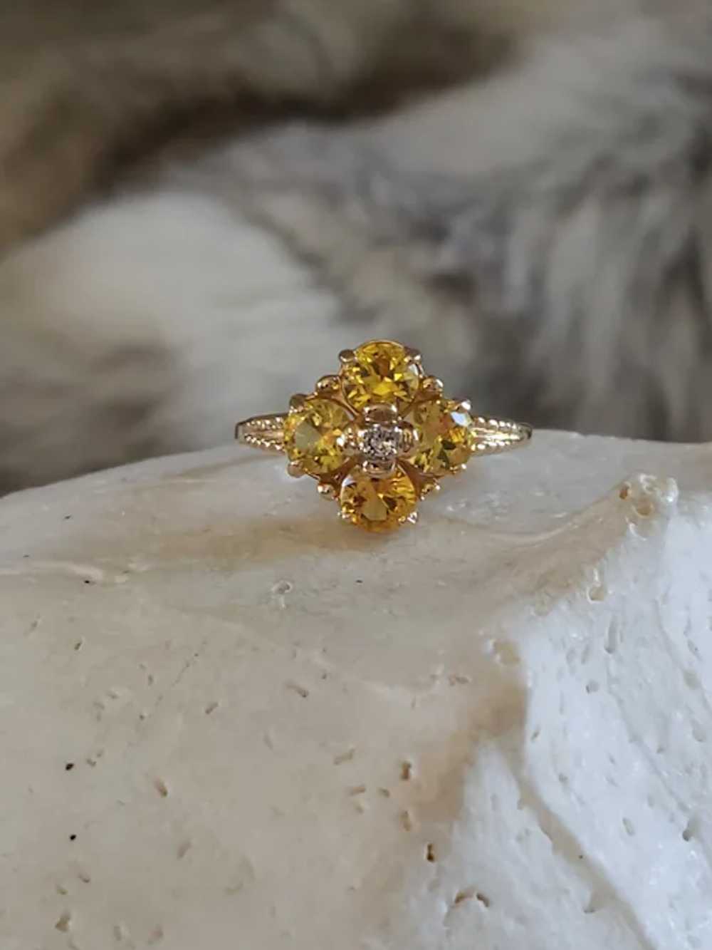 10K Gold and Yellow Sapphire Four Stone Flower Ri… - image 9