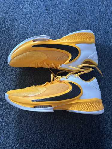 Nike Nike Zoom Freak 4 Giannis Yellow