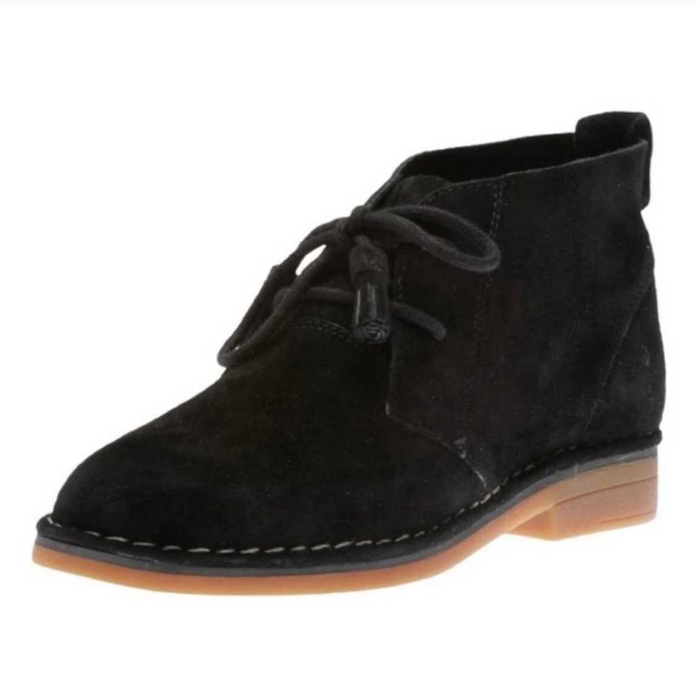 Hush Puppies Black Suede Chukka Desert Ankle Boot… - image 1