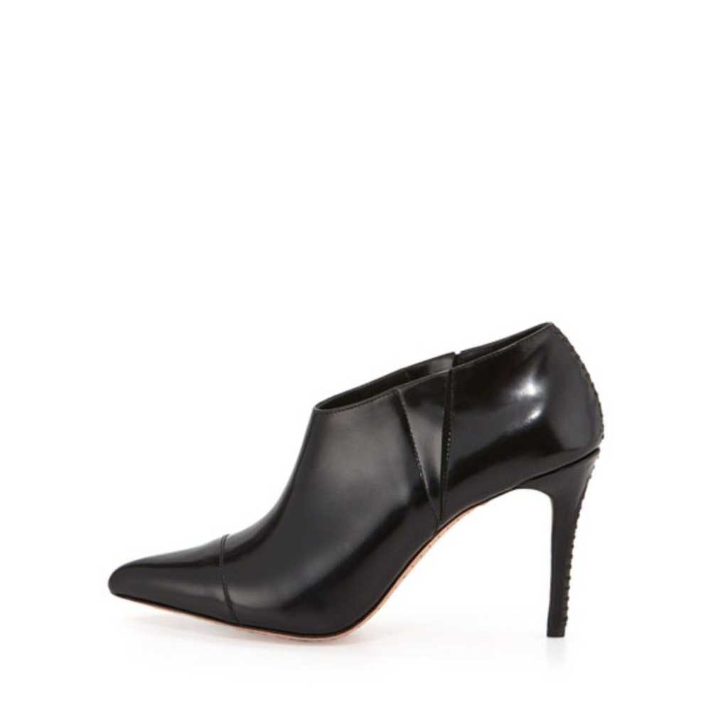 Alice + Olivia Dex Leather Ankle Boot 39 - image 2
