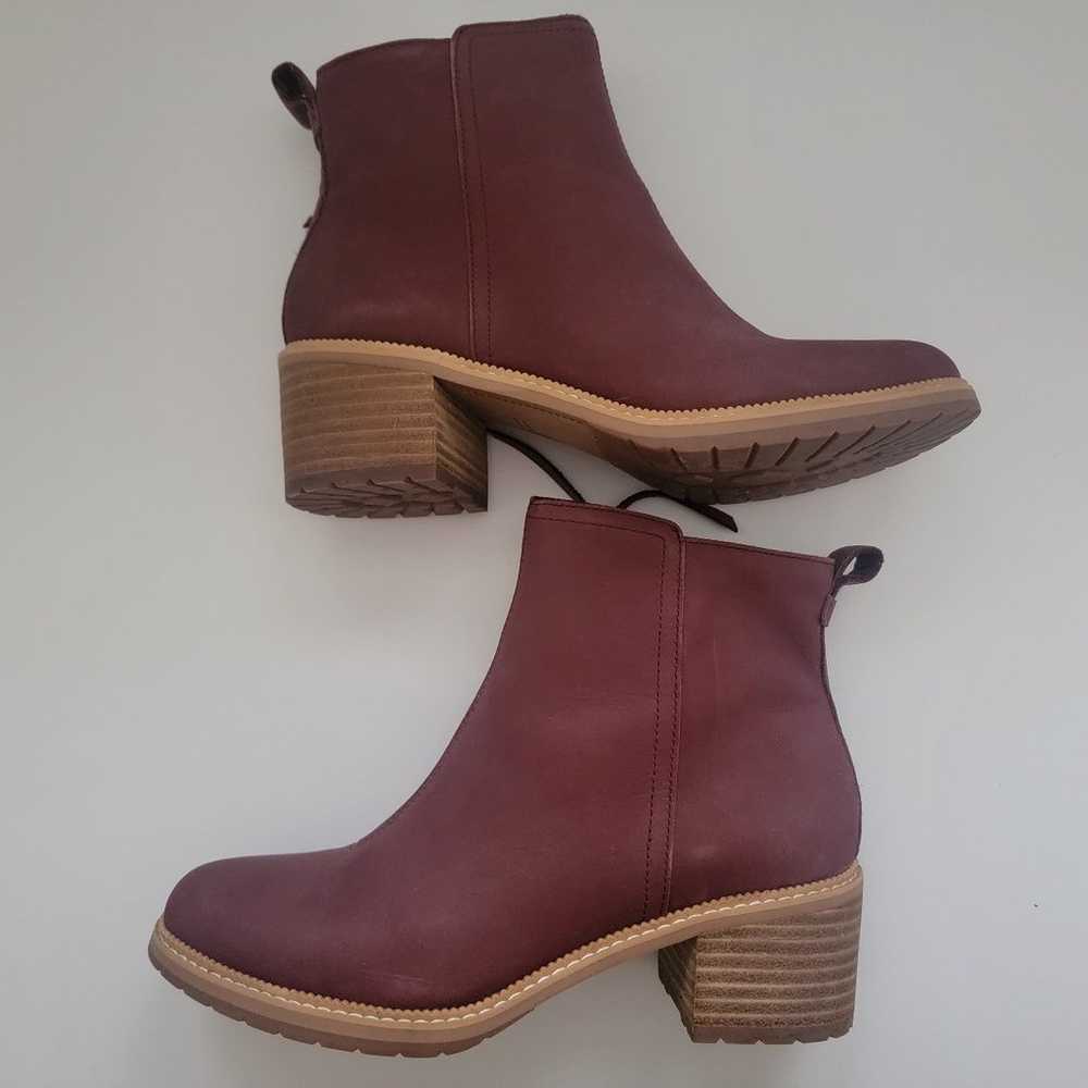 TOMS Marina Boot 8.5 - Burgundy Red Leather - image 4