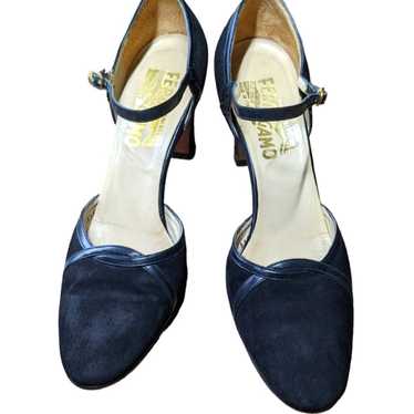 Salvatore Ferragamo vintage leather heels black s… - image 1