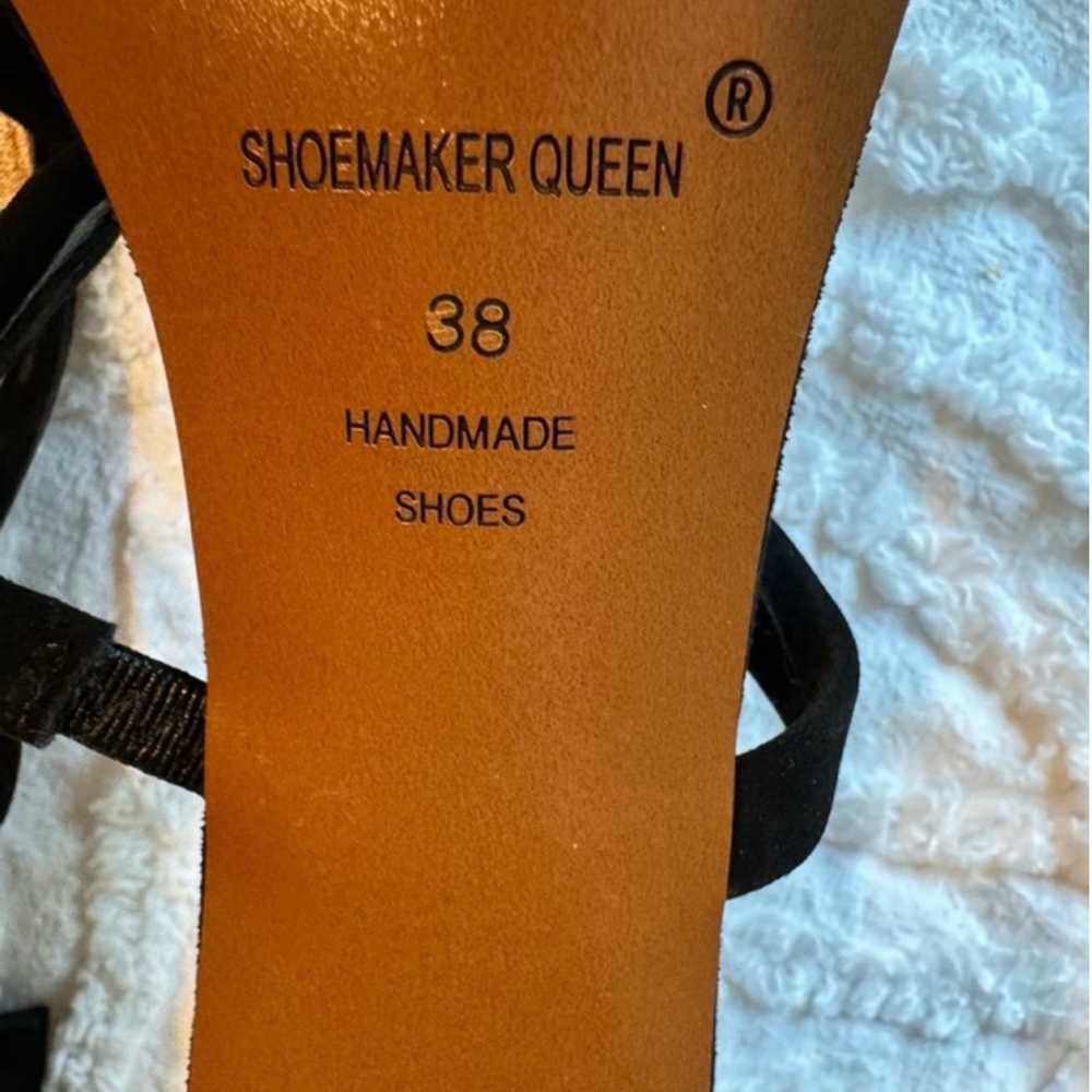 Shoemaker Queen Black Strappy Sandals Size 38 - image 3