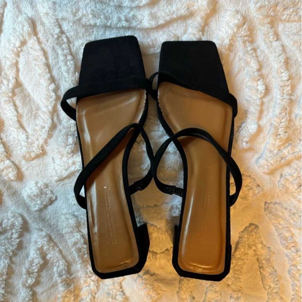 Shoemaker Queen Black Strappy Sandals Size 38 - image 5