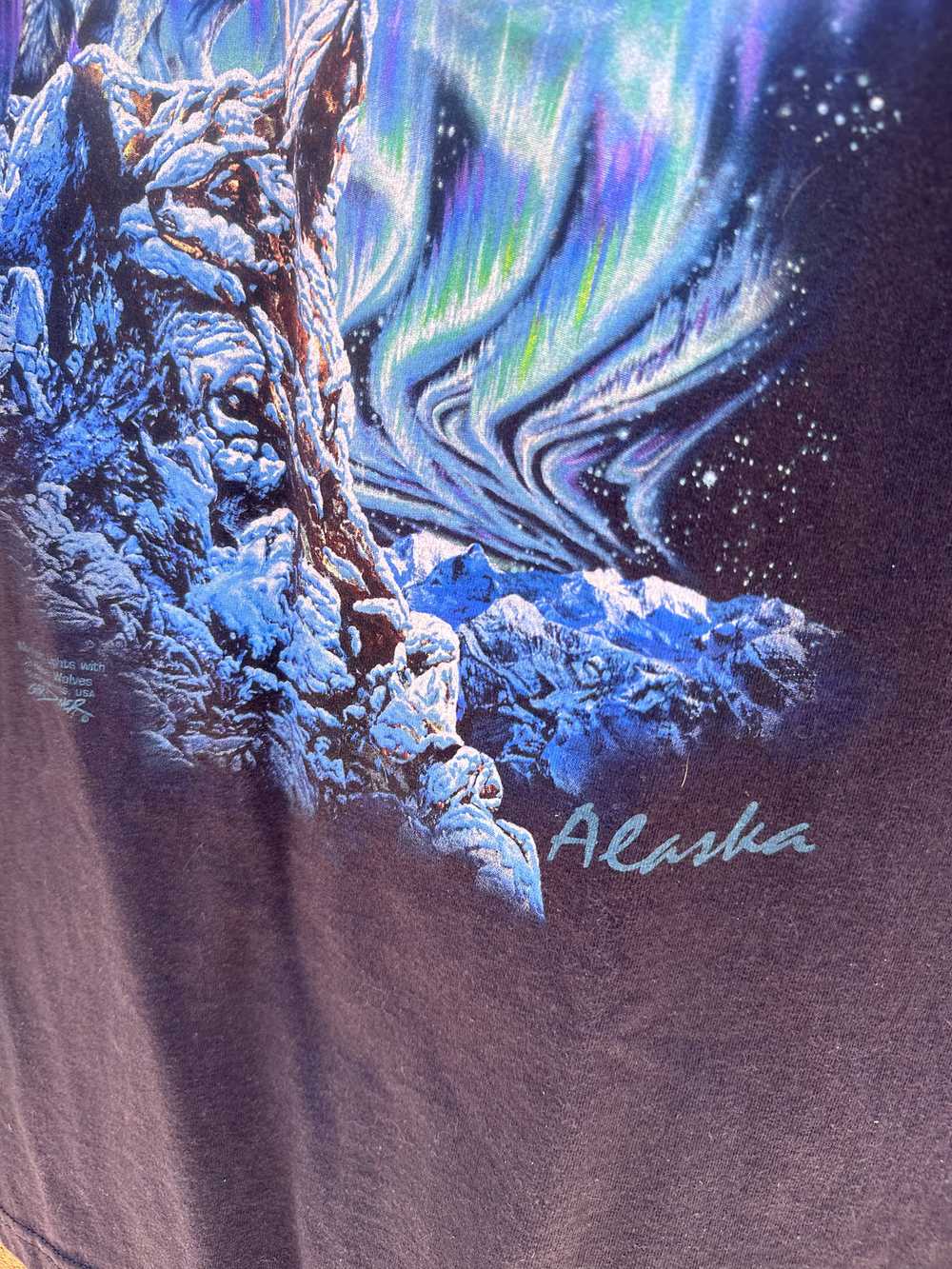 Northern Lights Alaska Wolf T-shirt - image 2