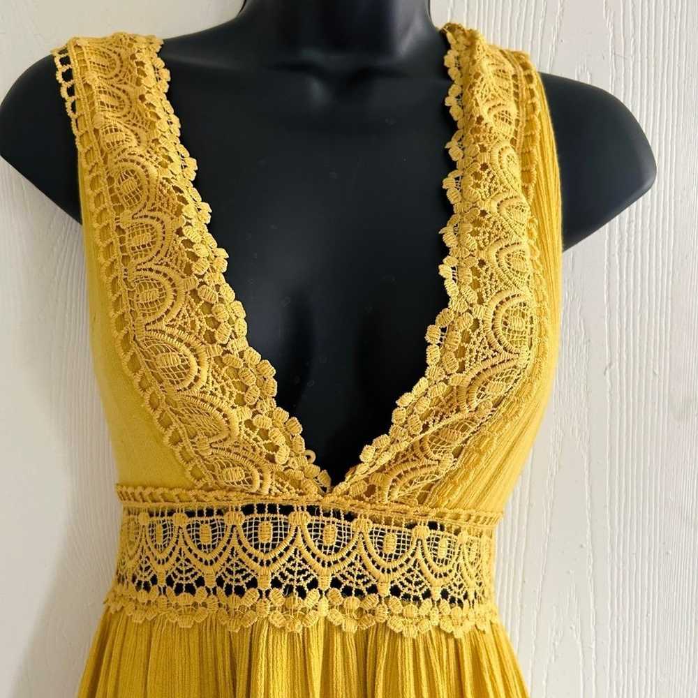 Beautiful yellow summer dress - image 2