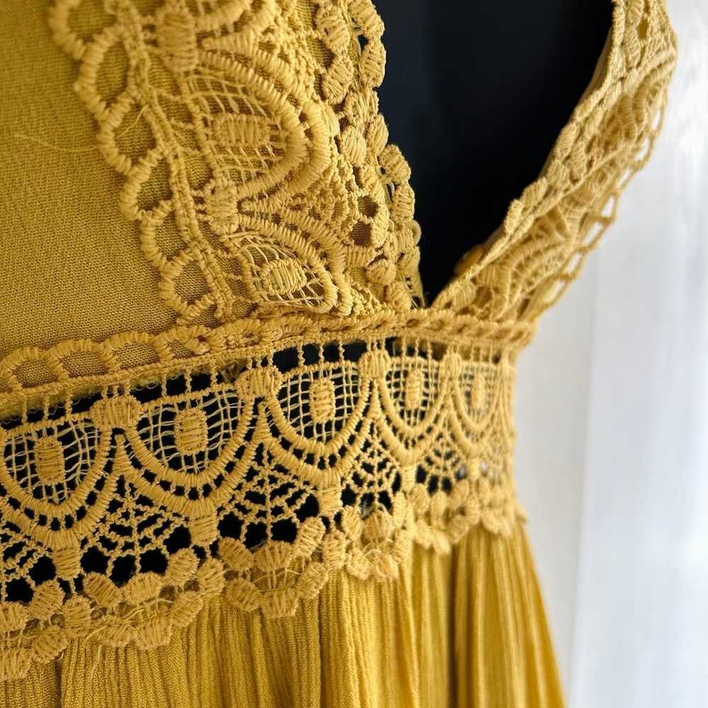 Beautiful yellow summer dress - image 3