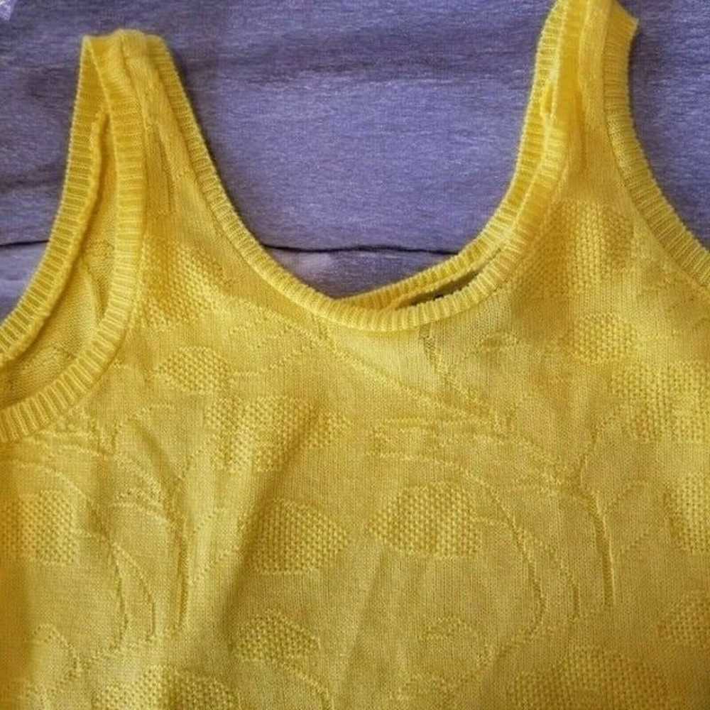 Vintage Womens Yellow Knit Tank Sleeveless Sweate… - image 2