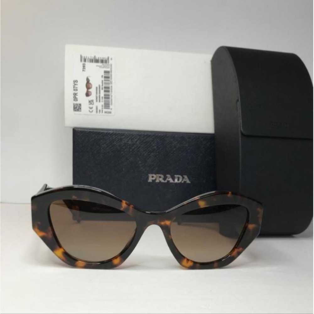 Prada Oversized sunglasses - image 3