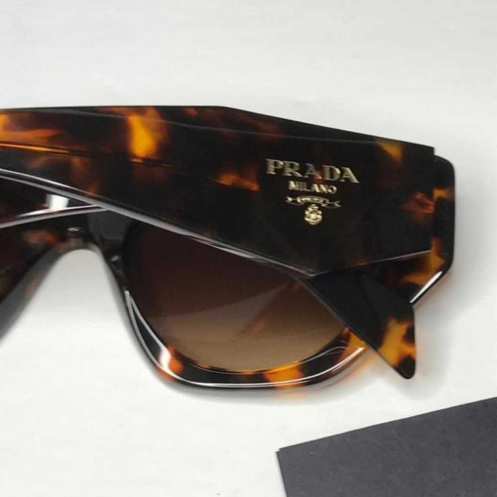 Prada Oversized sunglasses - image 9