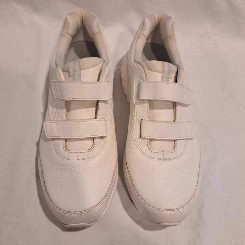 Brooks BROOKS Addiction WLK White Walking Shoes M… - image 11