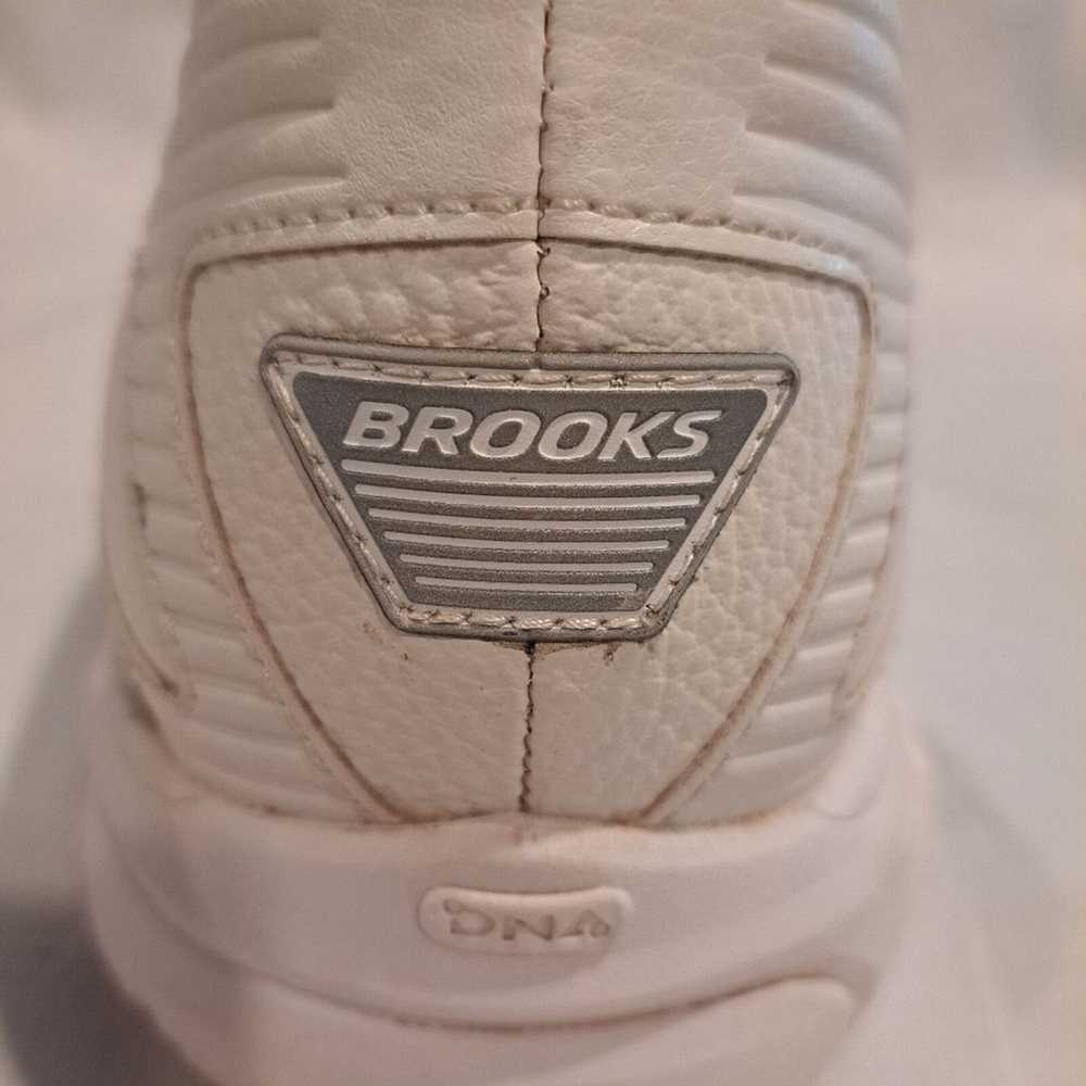 Brooks BROOKS Addiction WLK White Walking Shoes M… - image 7