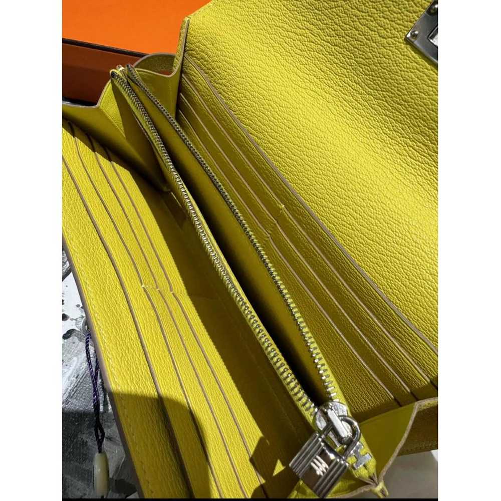 Hermès Kelly to go leather clutch bag - image 9