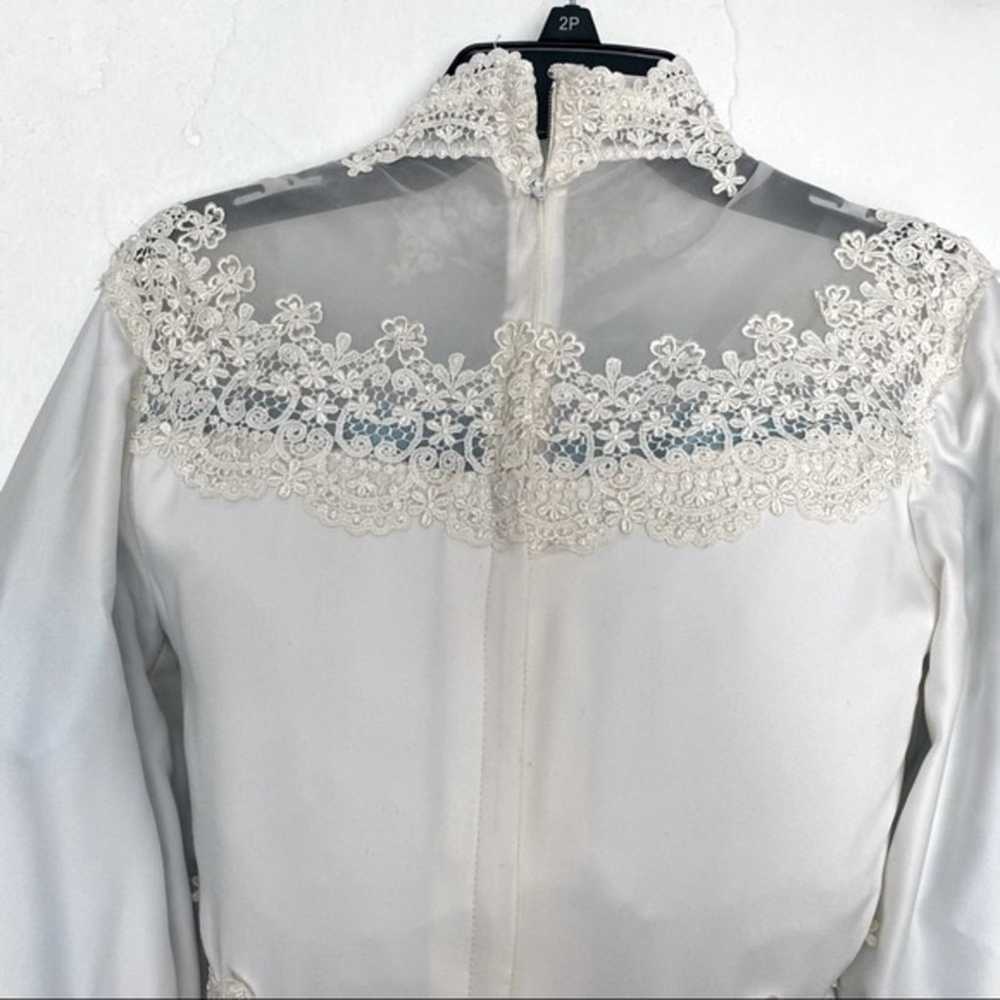 1970s vintage wedding gown long sleeve lace XS wh… - image 4