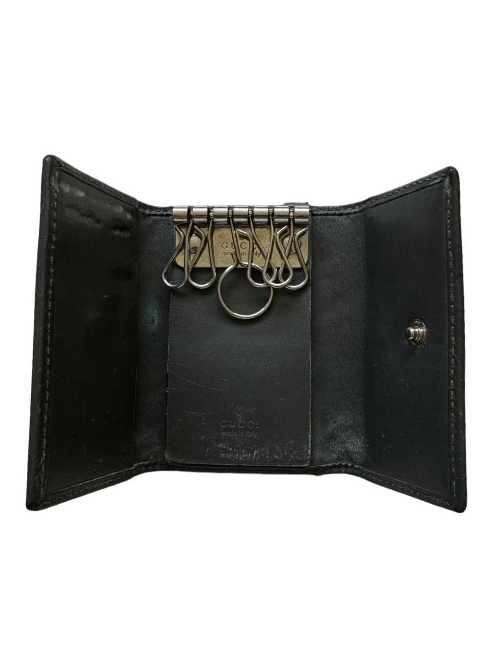 Gucci Gucci Monogram Leather Key Case - image 3