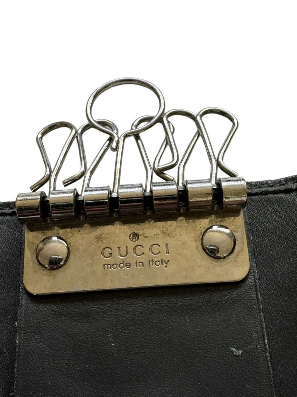 Gucci Gucci Monogram Leather Key Case - image 5
