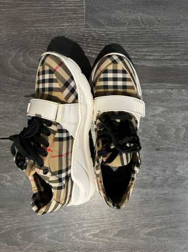 Burberry Burberry Sneakers - image 1