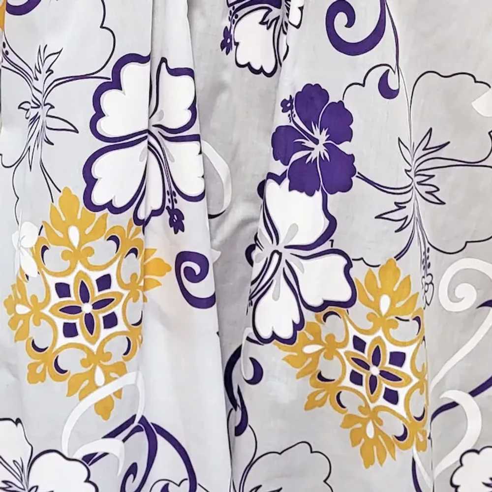 Hawaiian Muumuu Dress Purple White Flowers Gold M… - image 9