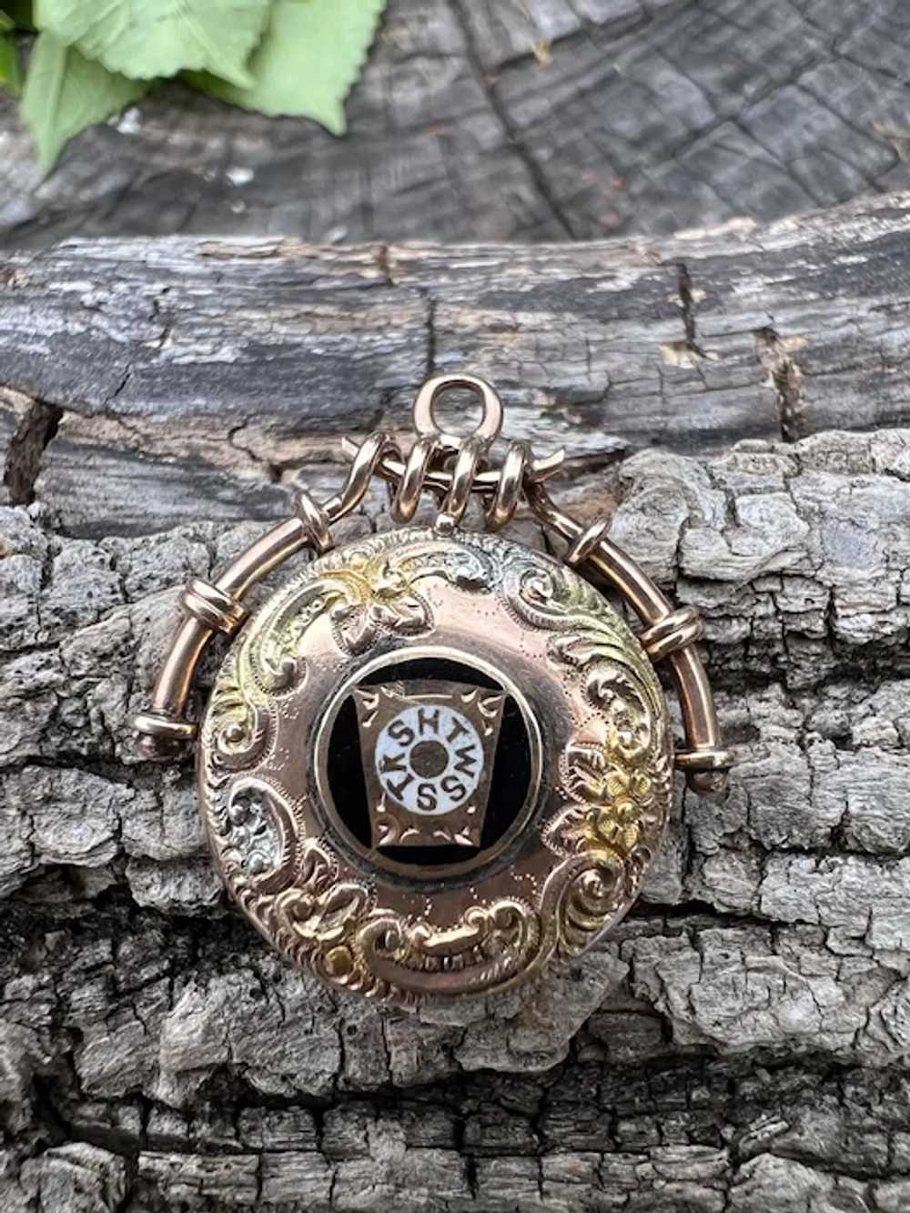 10K Yellow Gold Masonic Locket/Pendant - image 4