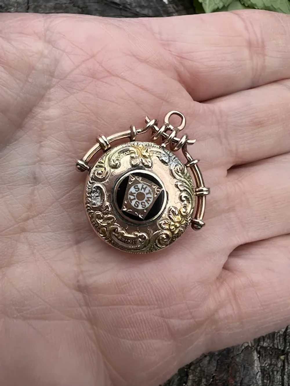 10K Yellow Gold Masonic Locket/Pendant - image 5