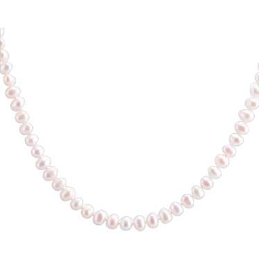 18 Inch Cultured Pearl Necklace