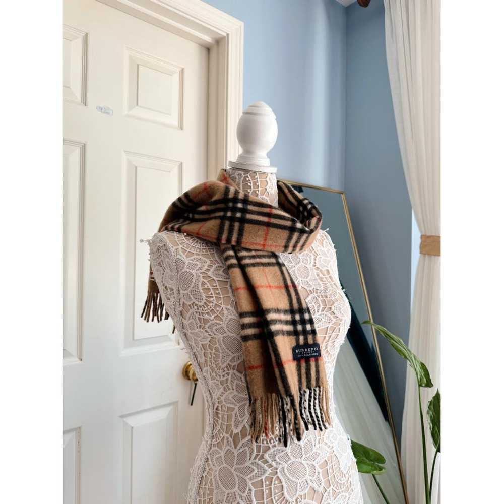 Burberry Cashmere scarf - image 10
