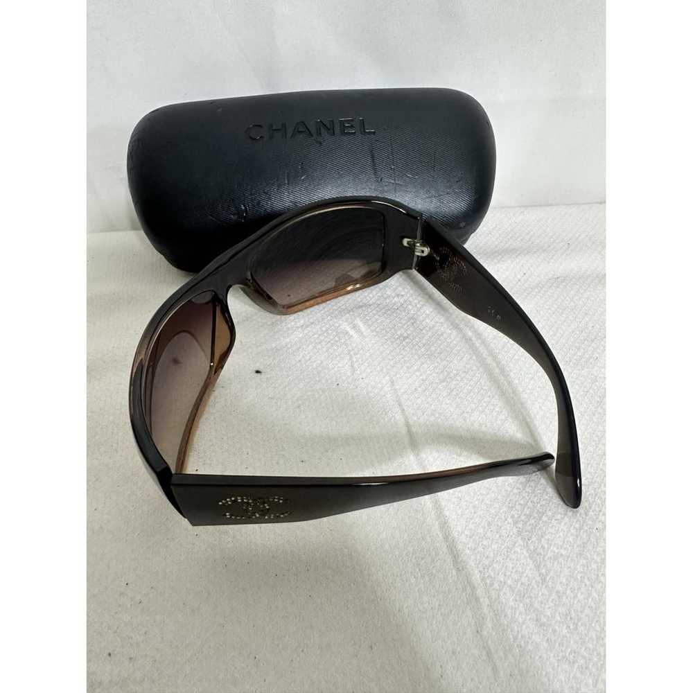 Chanel Oversized sunglasses - image 3