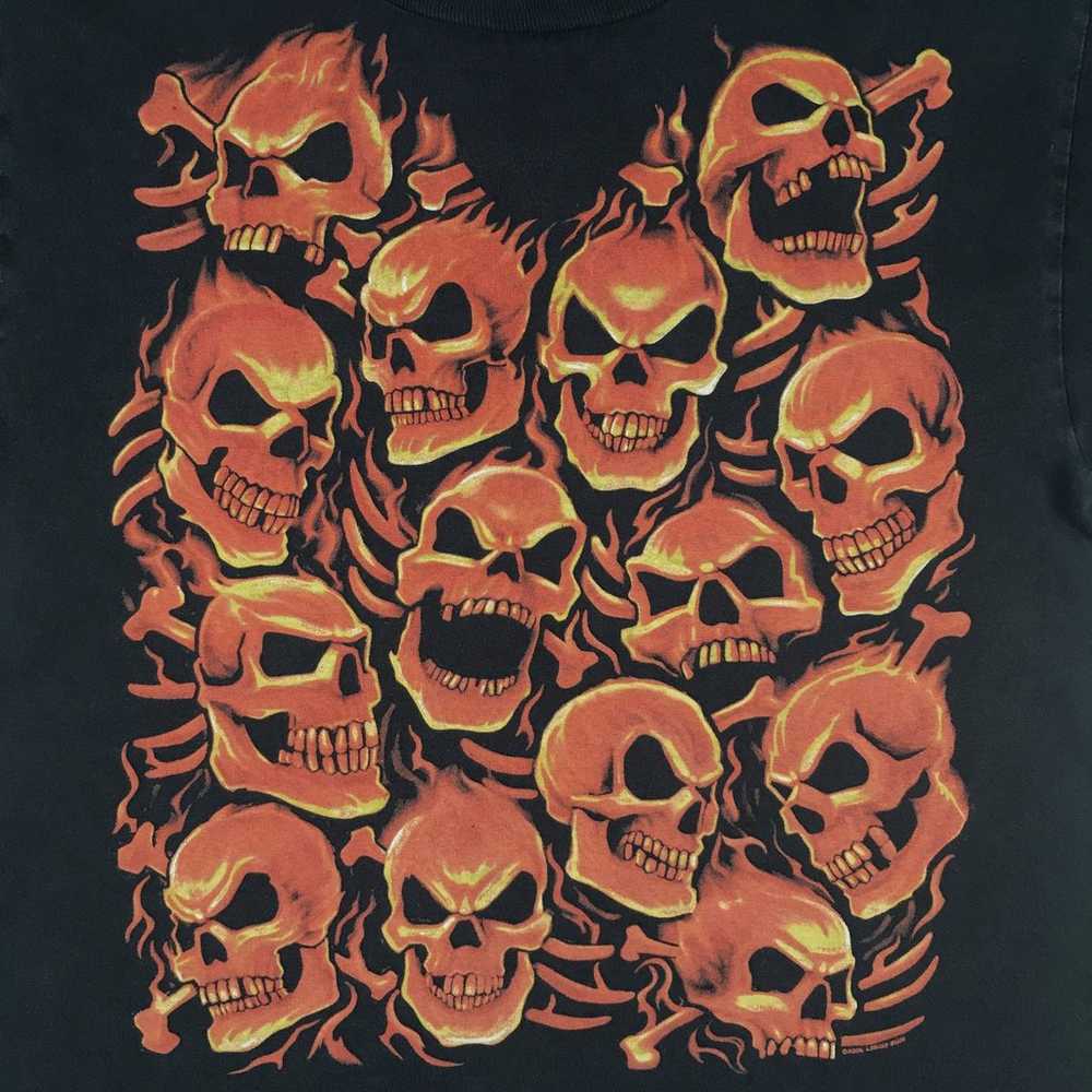 Y2K Liquid Blue Flame Skulls Pile T Shirt Mens La… - image 4