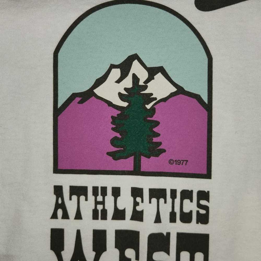 Vintage Nike Athletics West T-shirt Men Size Medi… - image 12