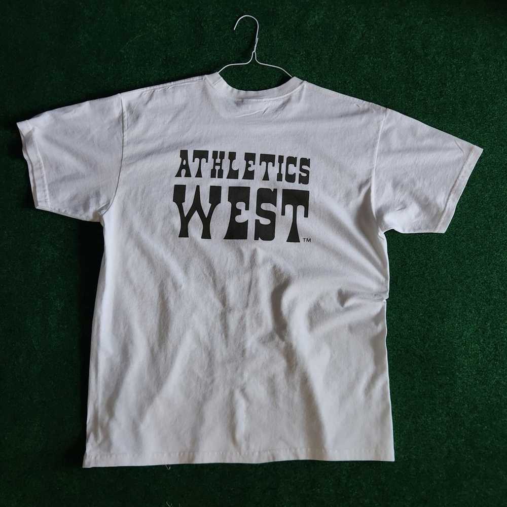 Vintage Nike Athletics West T-shirt Men Size Medi… - image 2