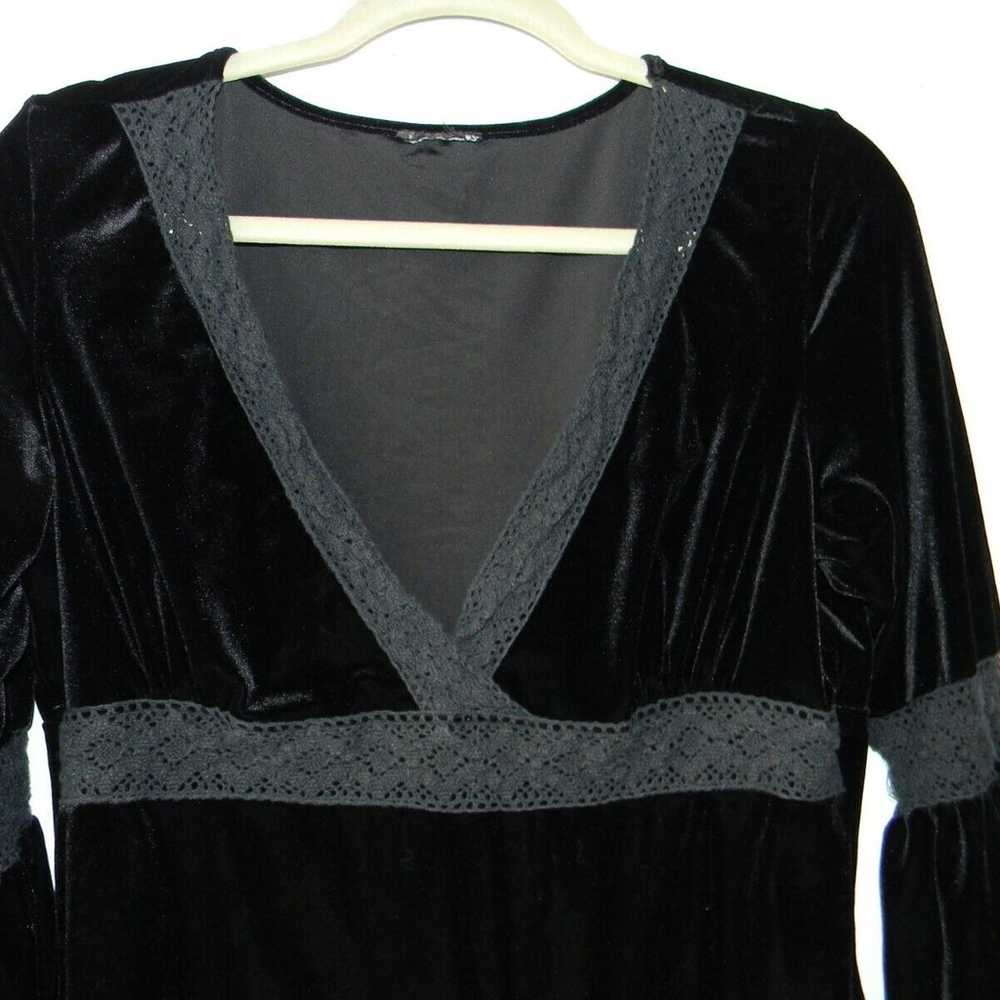 Vintage 90s Black Velvet Bell Sleeve Goth Gypsy S… - image 2