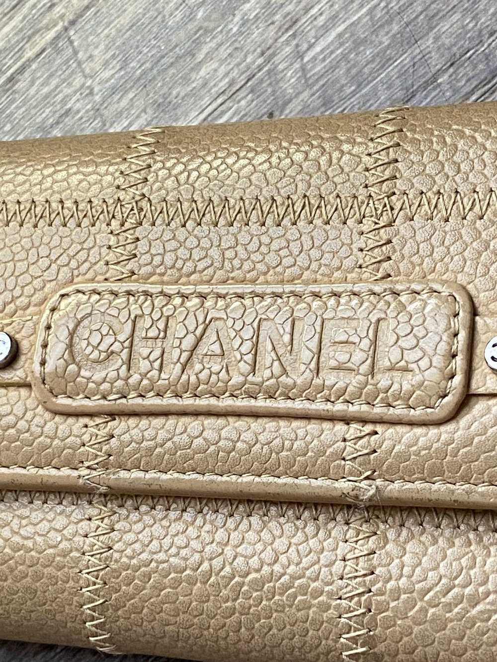 Chanel Chanel Quilted caviar leather key holder - image 5