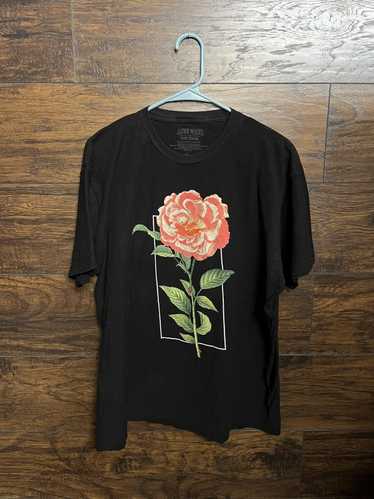 Designer Shawn Mendes Rose With Thorn The Tour T-s