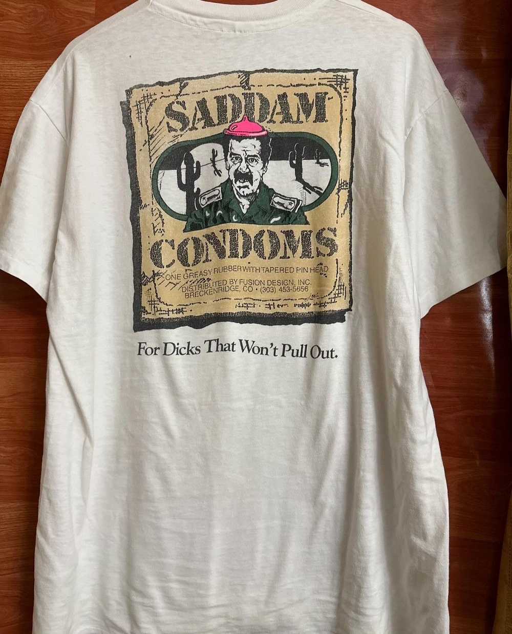 Tee Shirt × Very Rare × Vintage 1990’s Parody Sad… - image 6